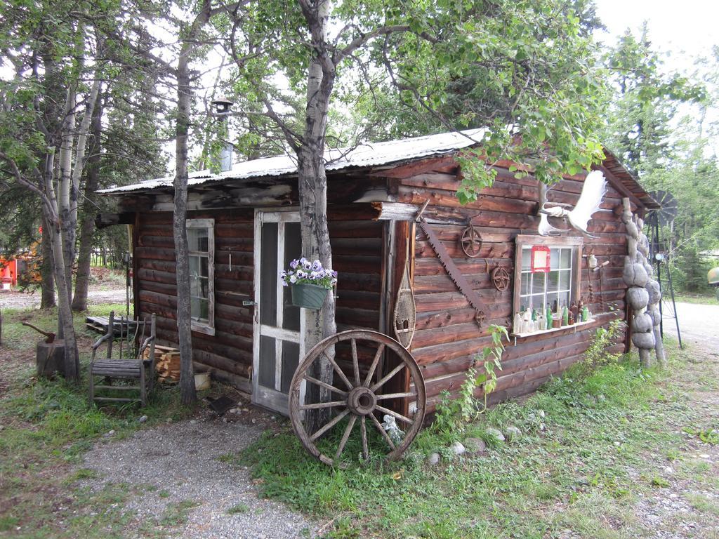 Six Mile River Resort Tagish Exterior foto